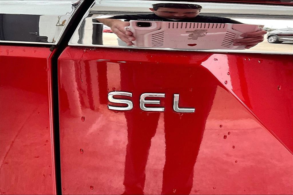 Used 2024 Volkswagen Atlas SEL Premium R-Line image 42