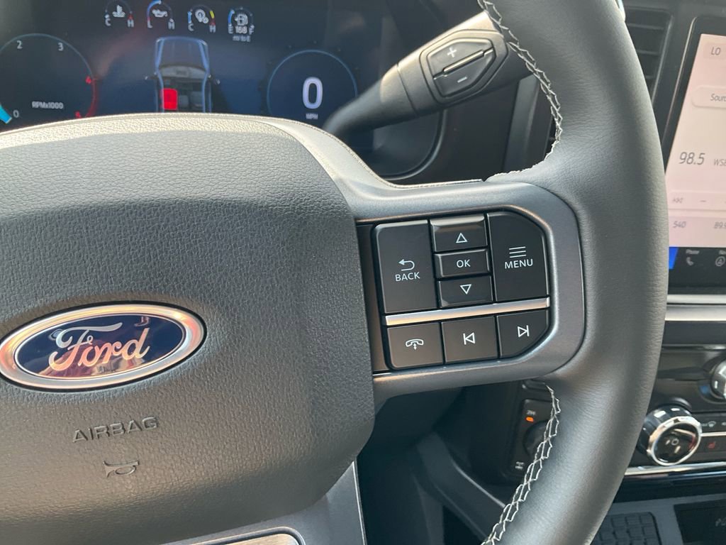 New 2026 Ford F250 Lariat w/ Chrome Package image 21