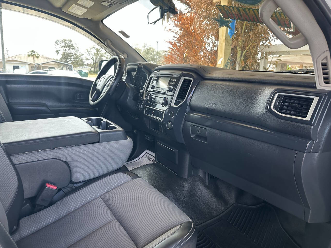 Used 2017 Nissan Titan S RWD image 20