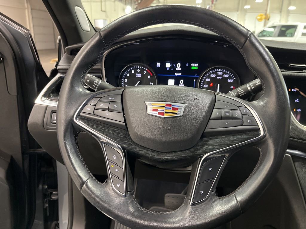 Used 2022 Cadillac XT5 Premium Luxury w/ Technology Package image 26
