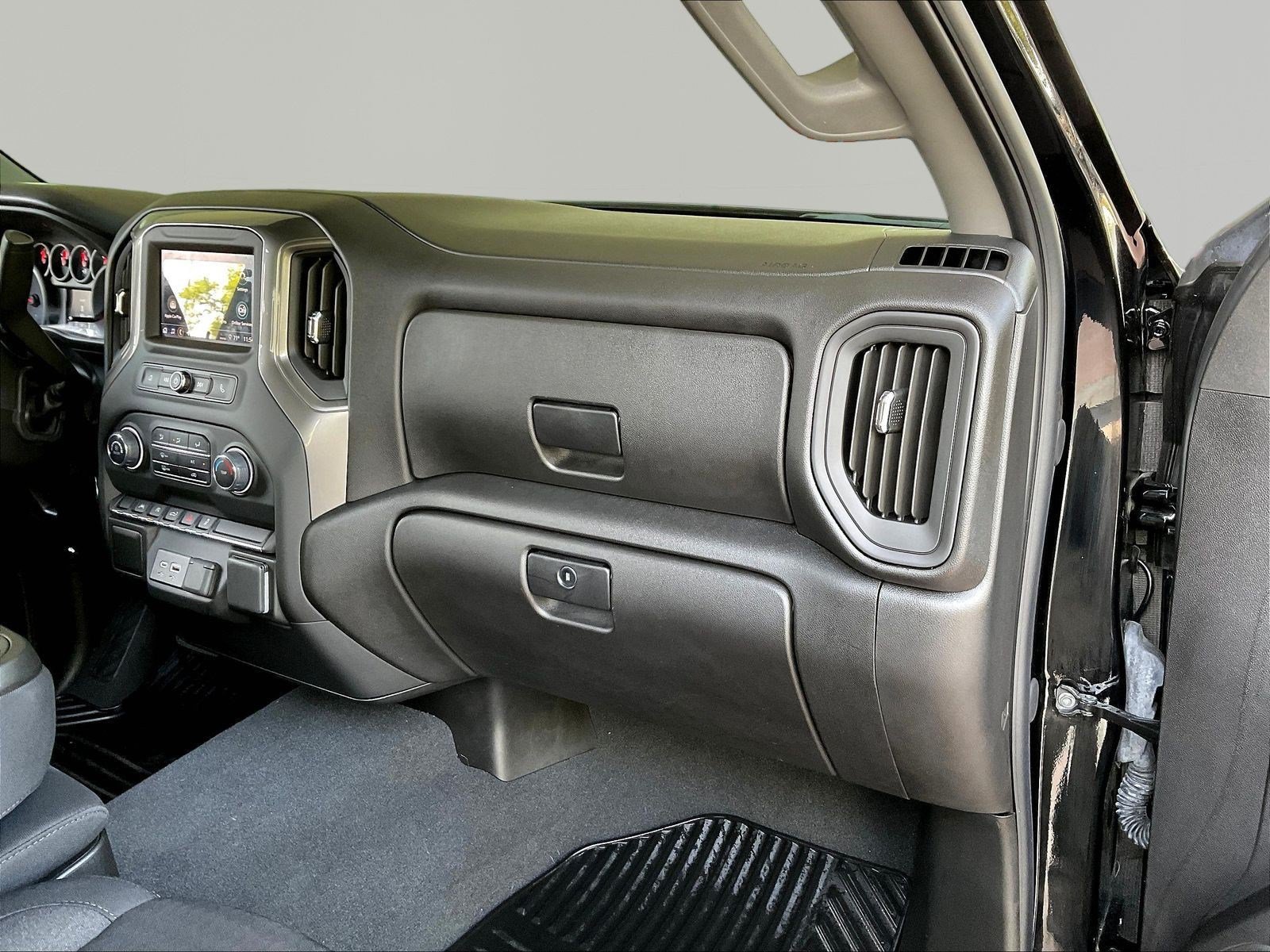 Used 2025 Chevrolet Silverado 1500 Custom AWD/4WD image 26