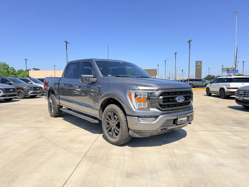 Used 2022 Ford F150 XLT w/ Equipment Group 302A High AWD/4WD image 3