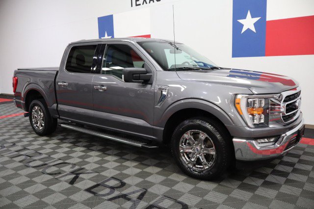 Used 2021 Ford F150 XLT w/ Equipment Group 302A High RWD image 16