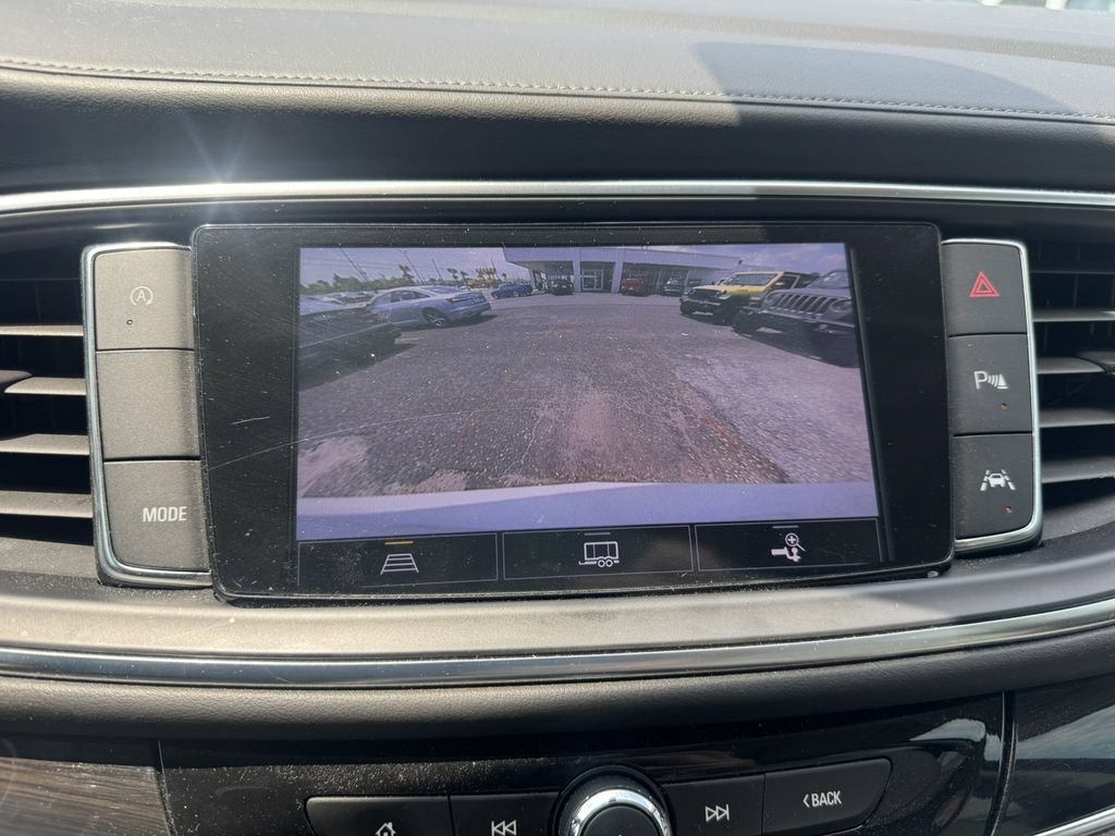 Used 2022 Buick Enclave Essence w/ Experience Buick Package FWD image 14