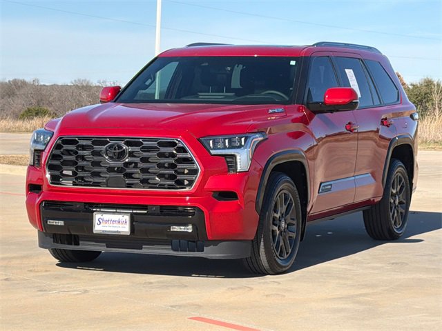 Used 2025 Toyota Sequoia Platinum image 3