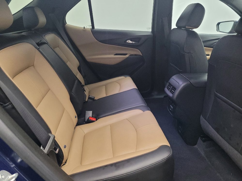 Used 2022 Chevrolet Equinox Premier AWD/4WD image 19