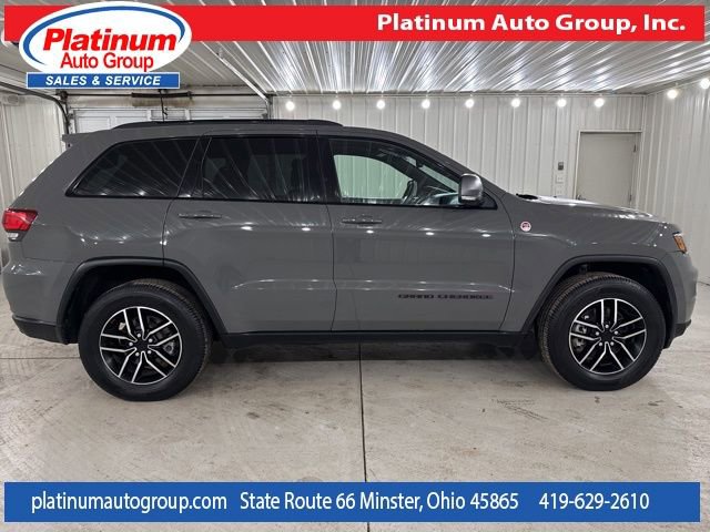 Used 2021 Jeep Grand Cherokee Trailhawk w/ Trailhawk Luxury Group AWD/4WD image 6