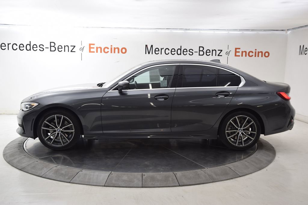 Used 2021 BMW 330i Sedan w/ Driving Assistance Package image 3