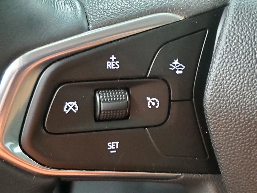 Certified 2021 Chevrolet TrailBlazer LT w/ Premium Seating Package image 29