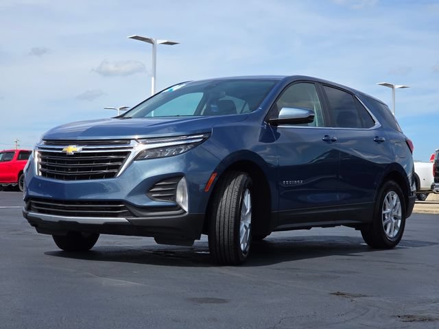 Used 2024 Chevrolet Equinox LT FWD image 11