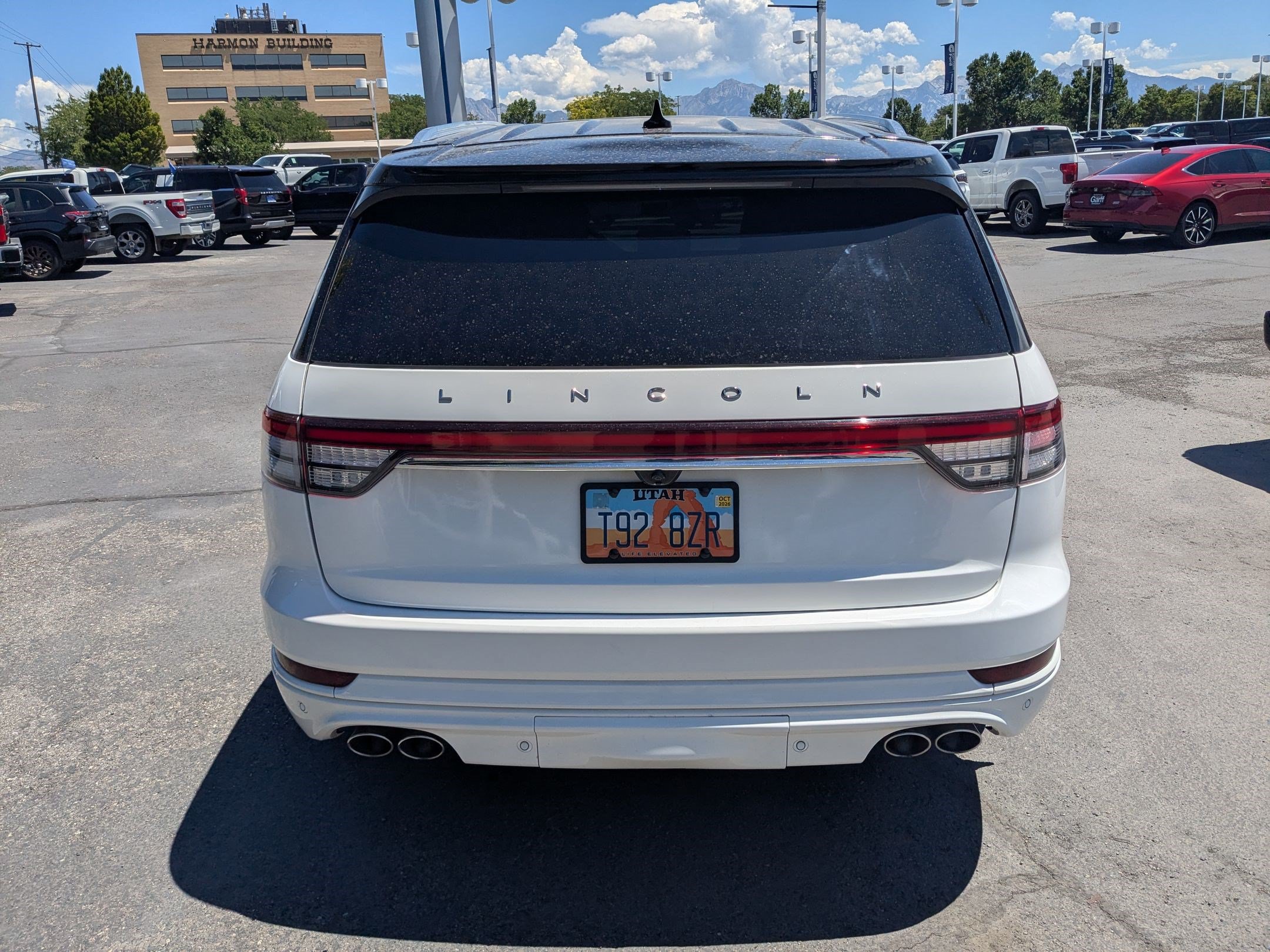 Used 2021 Lincoln Aviator Reserve AWD/4WD image 5