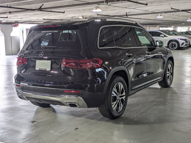 Used 2025 Mercedes-Benz GLB 250 image 8