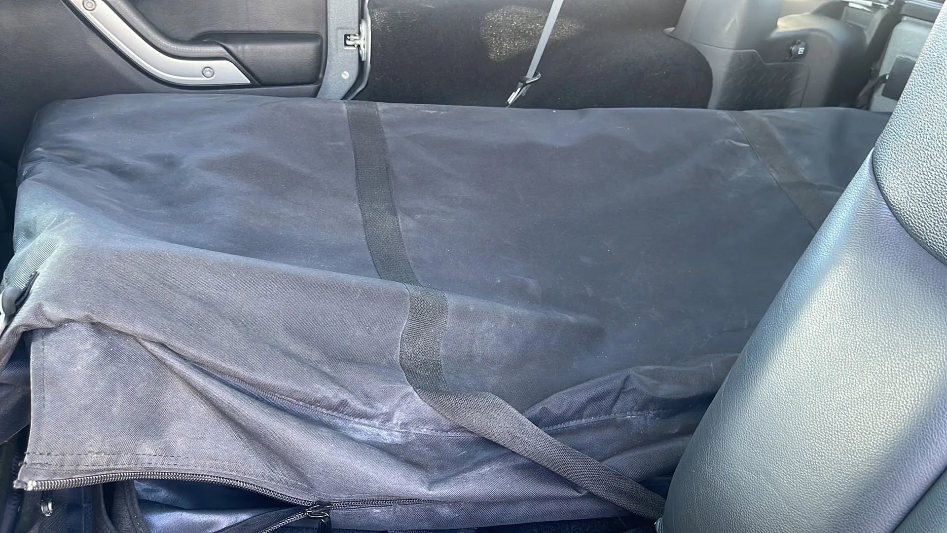 Used 2015 Jeep Wrangler Unlimited Sahara w/ Dual Top Group image 21