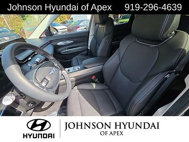 Used 2023 Genesis GV70 2.5T Select w/ Select Package image 42