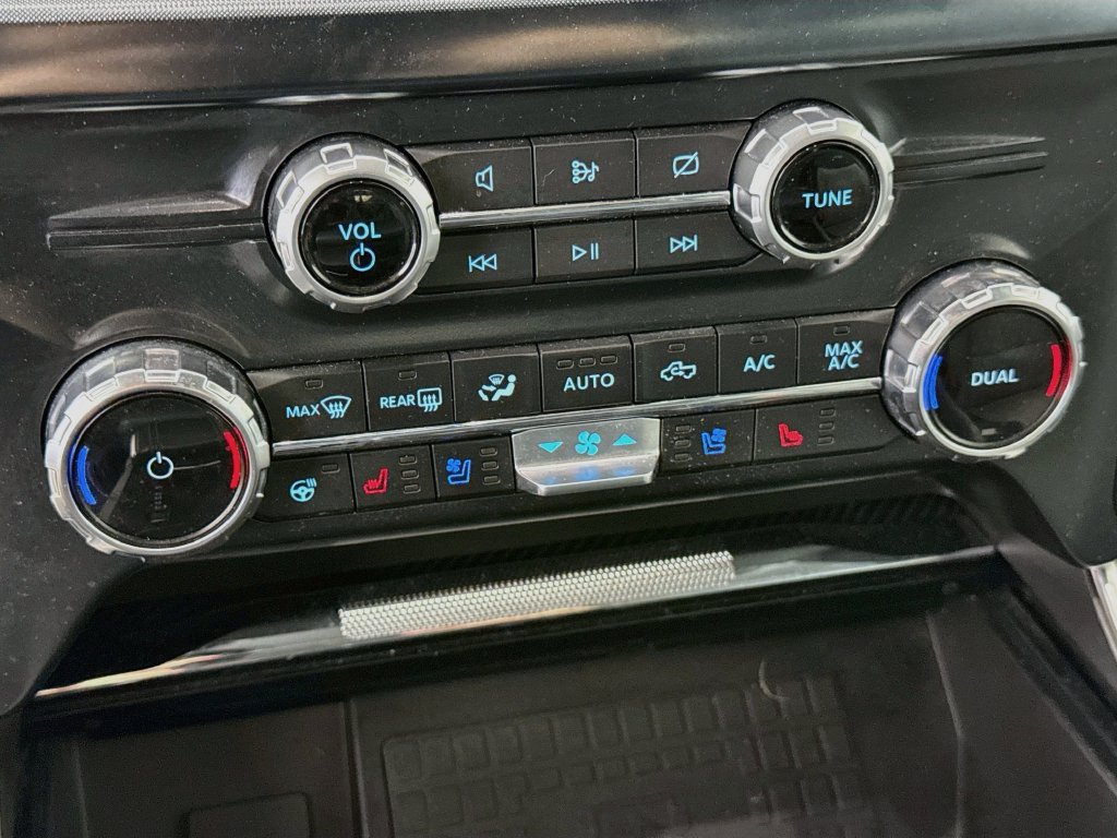 Used 2022 Ford F150 Limited AWD/4WD image 18