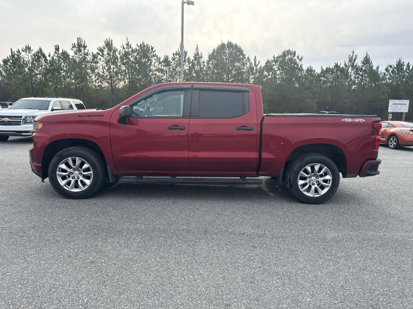 Used 2022 Chevrolet Silverado 1500 Custom w/ LPO, Dark Essentials Package image 3