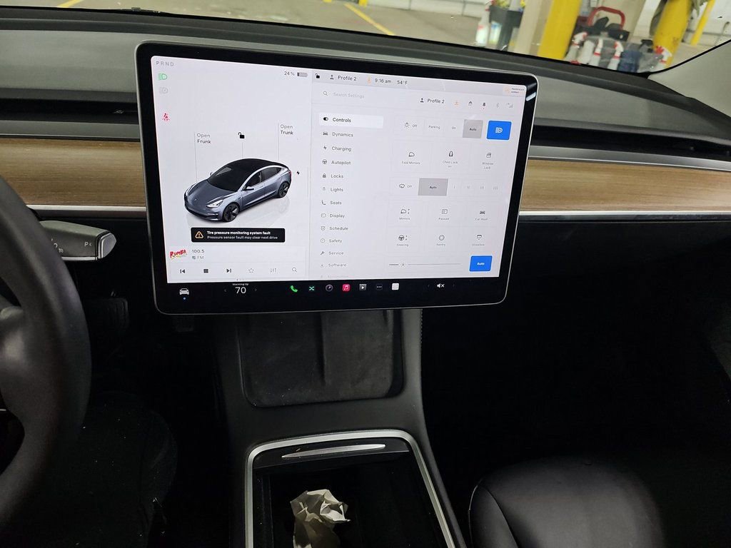Used 2023 Tesla Model 3 Standard Range image 6