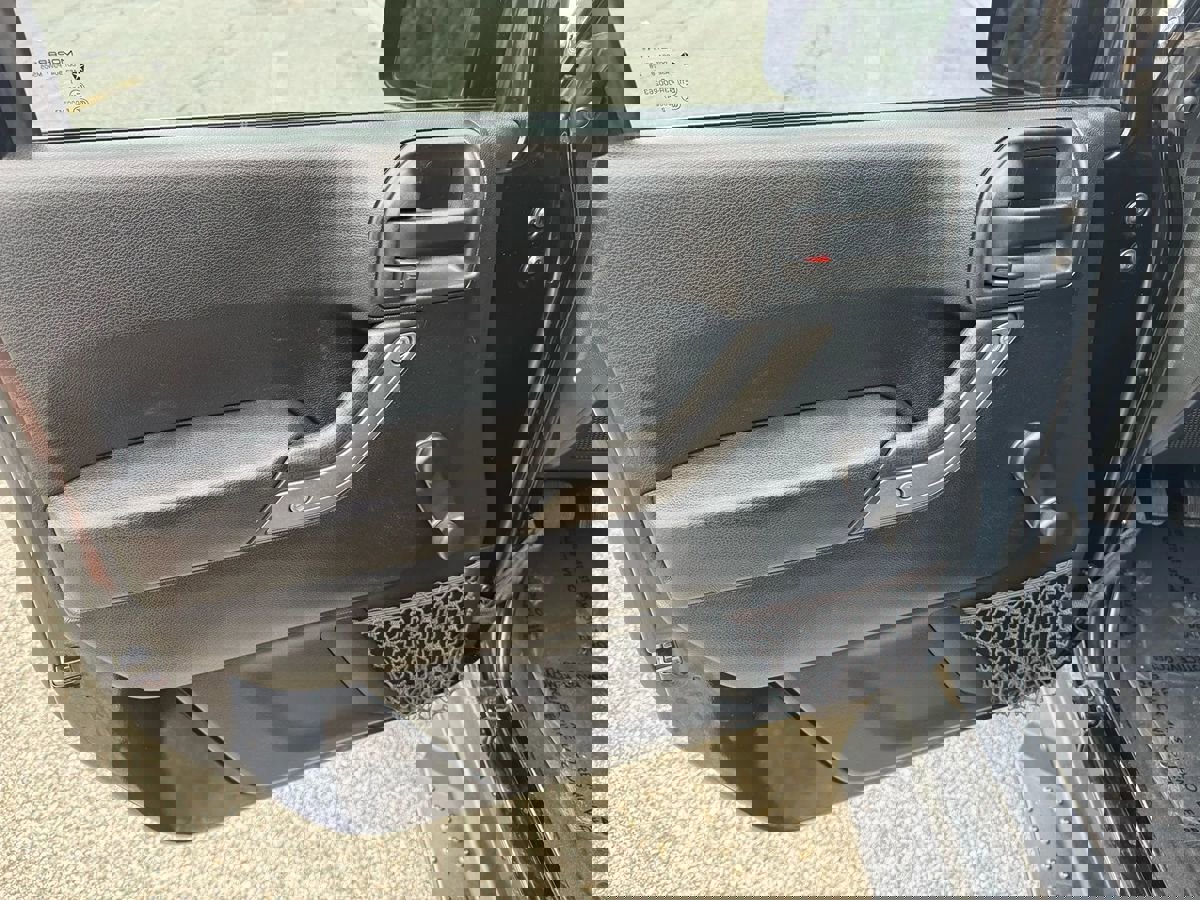 Used 2018 Jeep Wrangler Unlimited Sport image 11