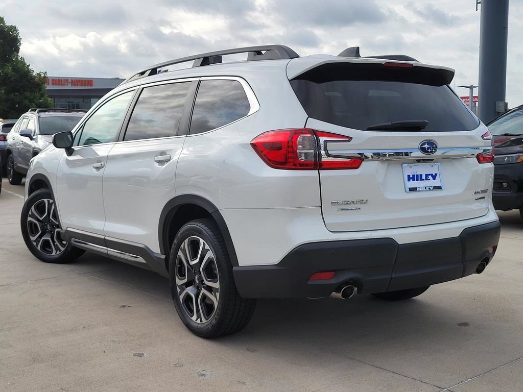 Used 2023 Subaru Ascent Limited AWD/4WD image 3
