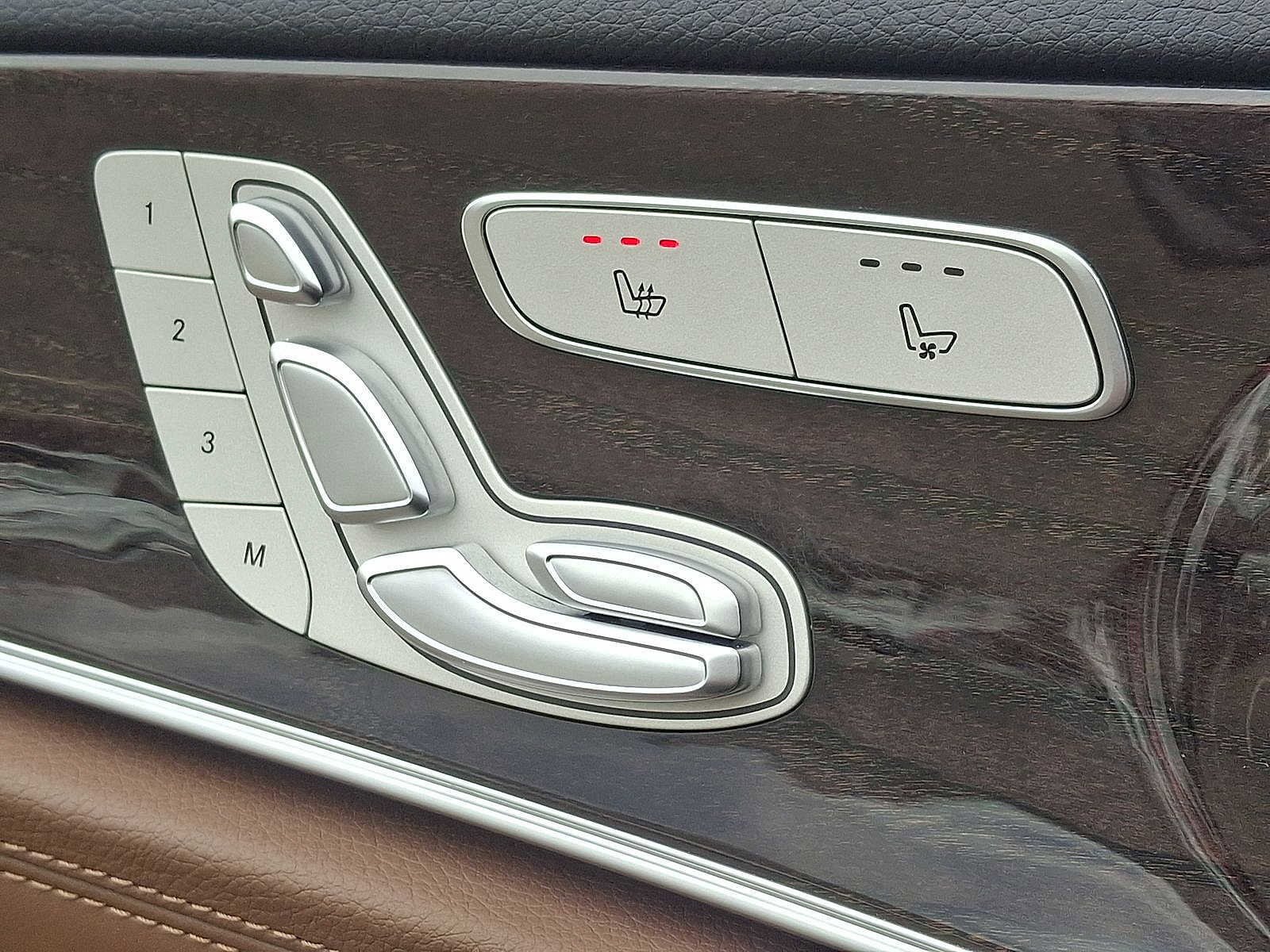 Used 2022 Mercedes-Benz E 53 AMG 4MATIC Sedan image 19