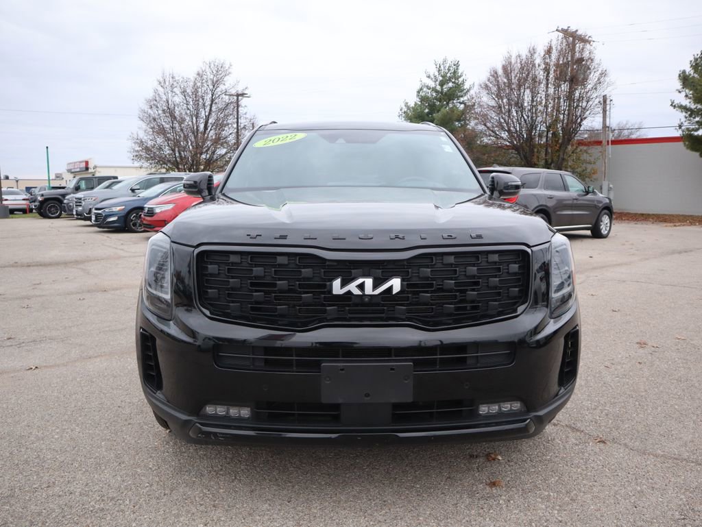 Used 2022 Kia Telluride SX w/ SX Prestige Package image 2