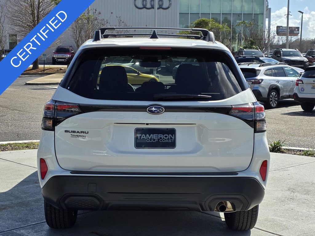 Used 2026 Subaru Forester Premium image 3