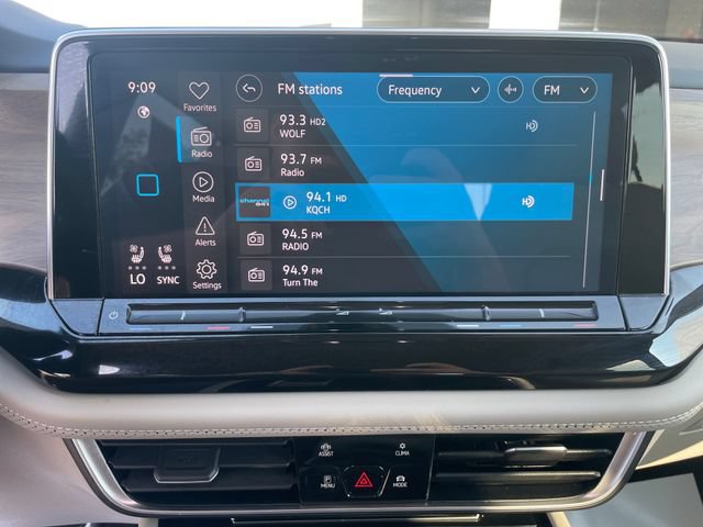 Used 2024 Volkswagen Atlas SE AWD/4WD image 20