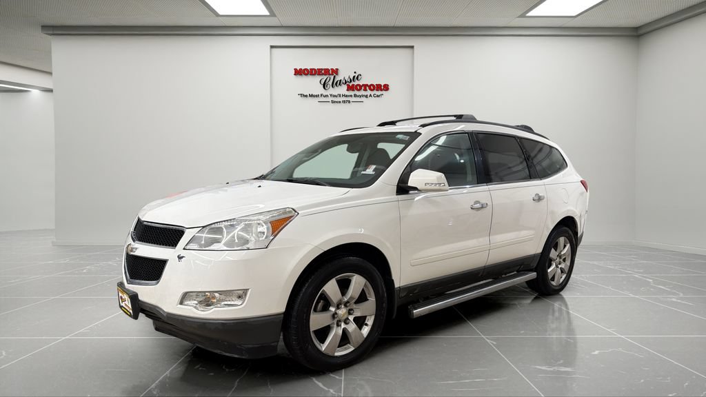 Used 2012 Chevrolet Traverse LT w/ All-Star Edition AWD/4WD image 3