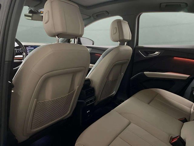 Used 2024 Audi Q4 e-tron Premium Plus w/ Premium Plus image 72