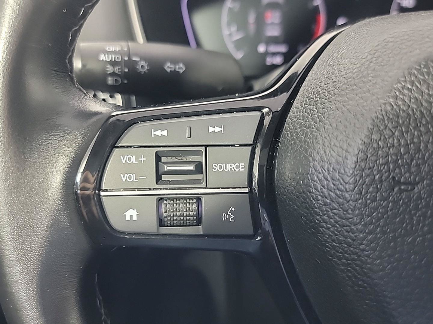 Certified 2023 Honda Civic EX-L image 25