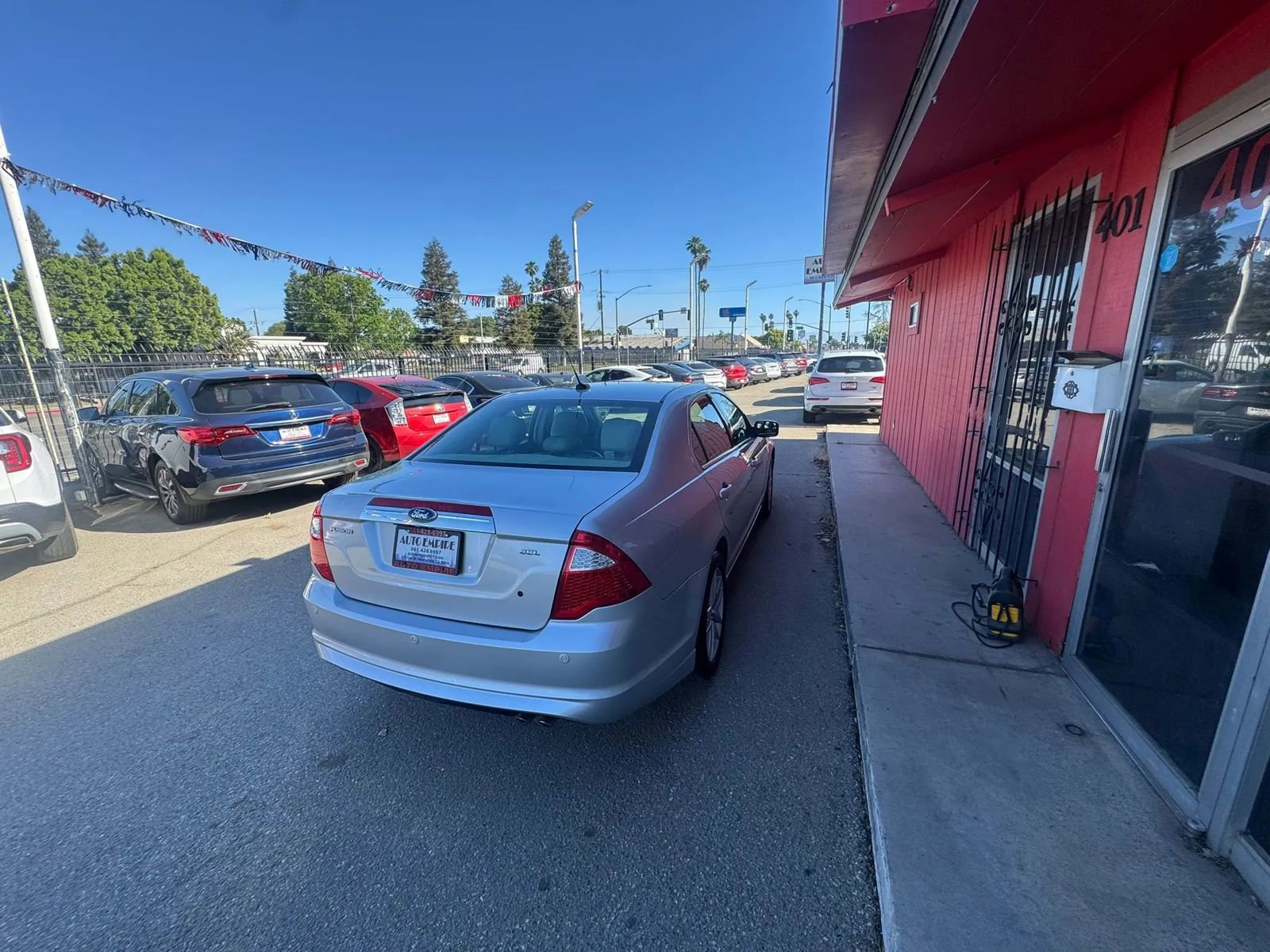 Used 2012 Ford Fusion SEL FWD image 5