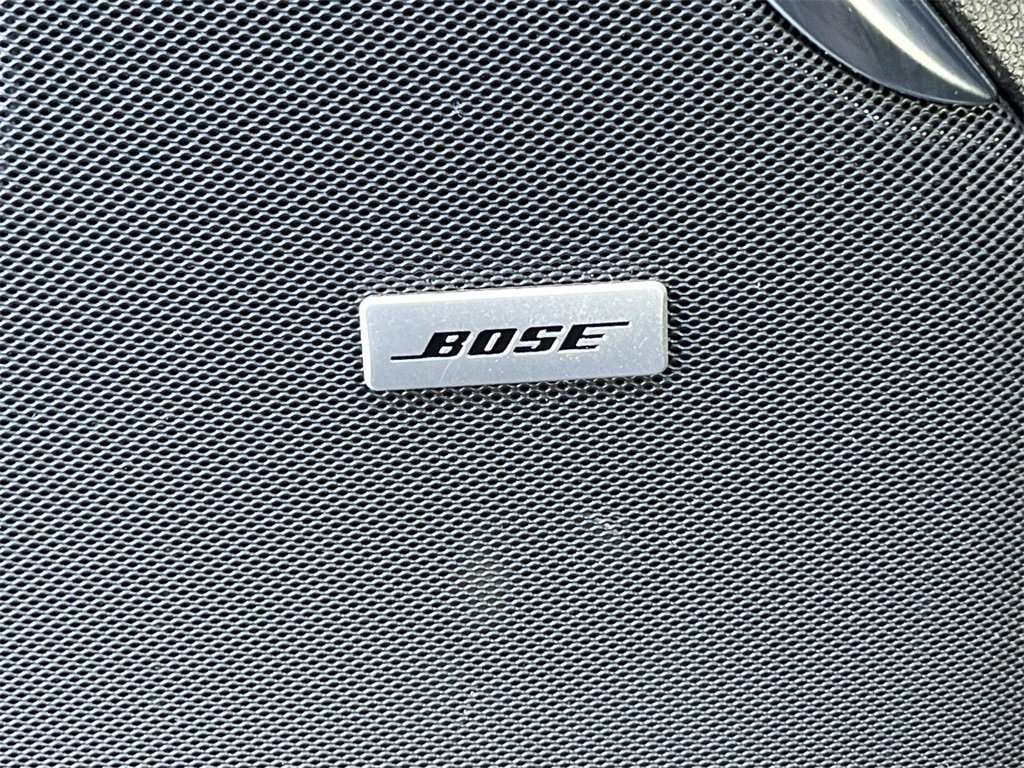 Used 2024 GMC Yukon XL Denali image 28