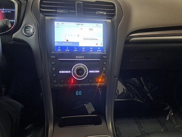 Used 2020 Ford Fusion Titanium image 17