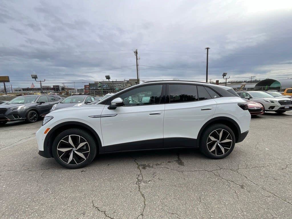 Used 2023 Volkswagen ID.4 Pro S image 5