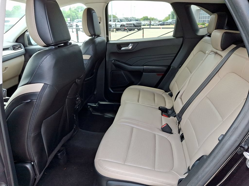 Certified 2021 Ford Escape SEL FWD image 9