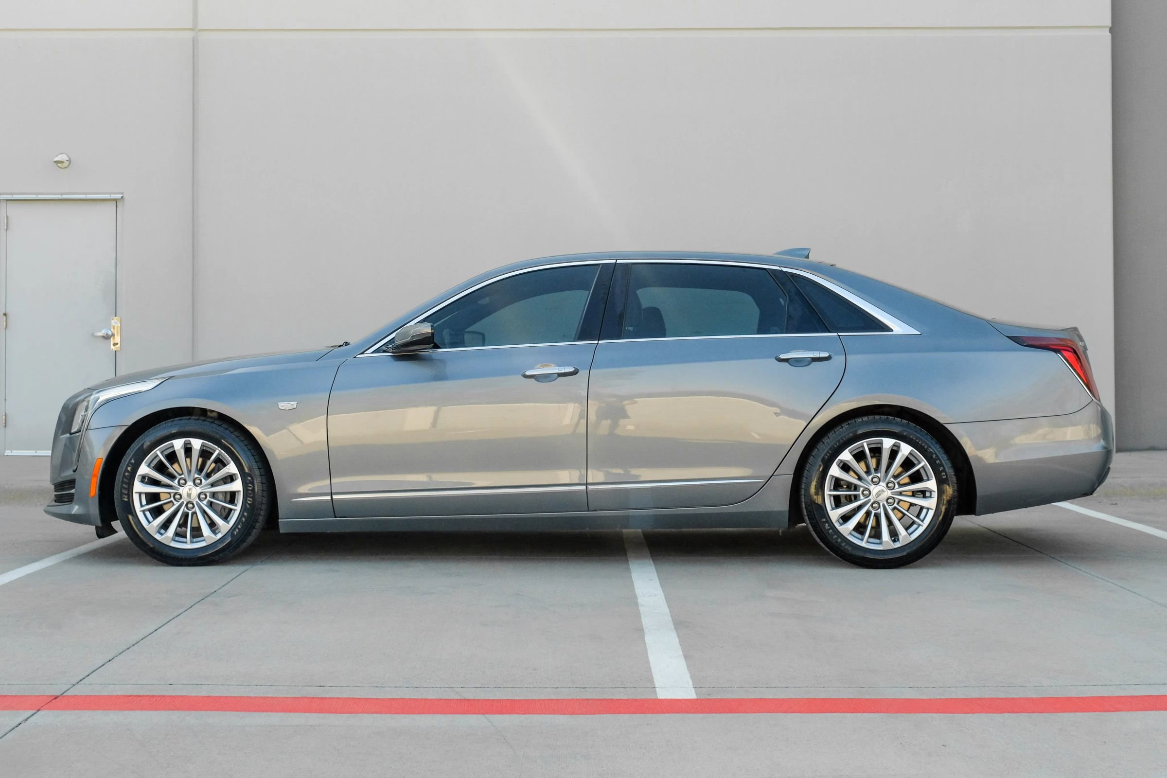 Used 2018 Cadillac CT6 2.0T image 9