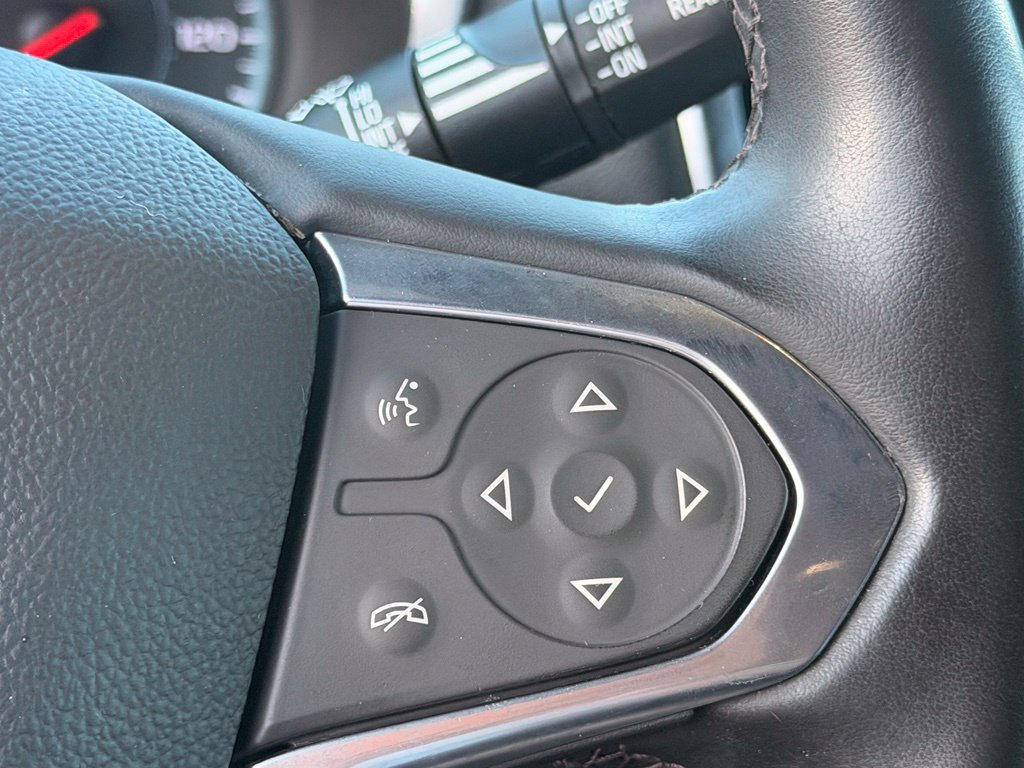 Used 2023 Chevrolet Traverse LT FWD image 22
