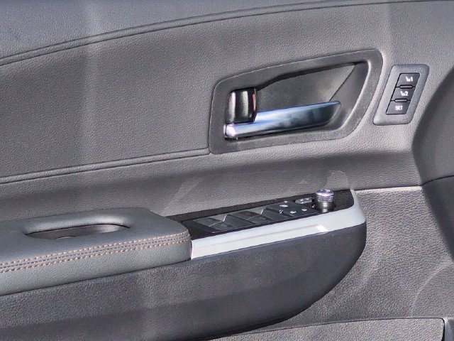 New 2026 Toyota Sienna Limited FWD image 14