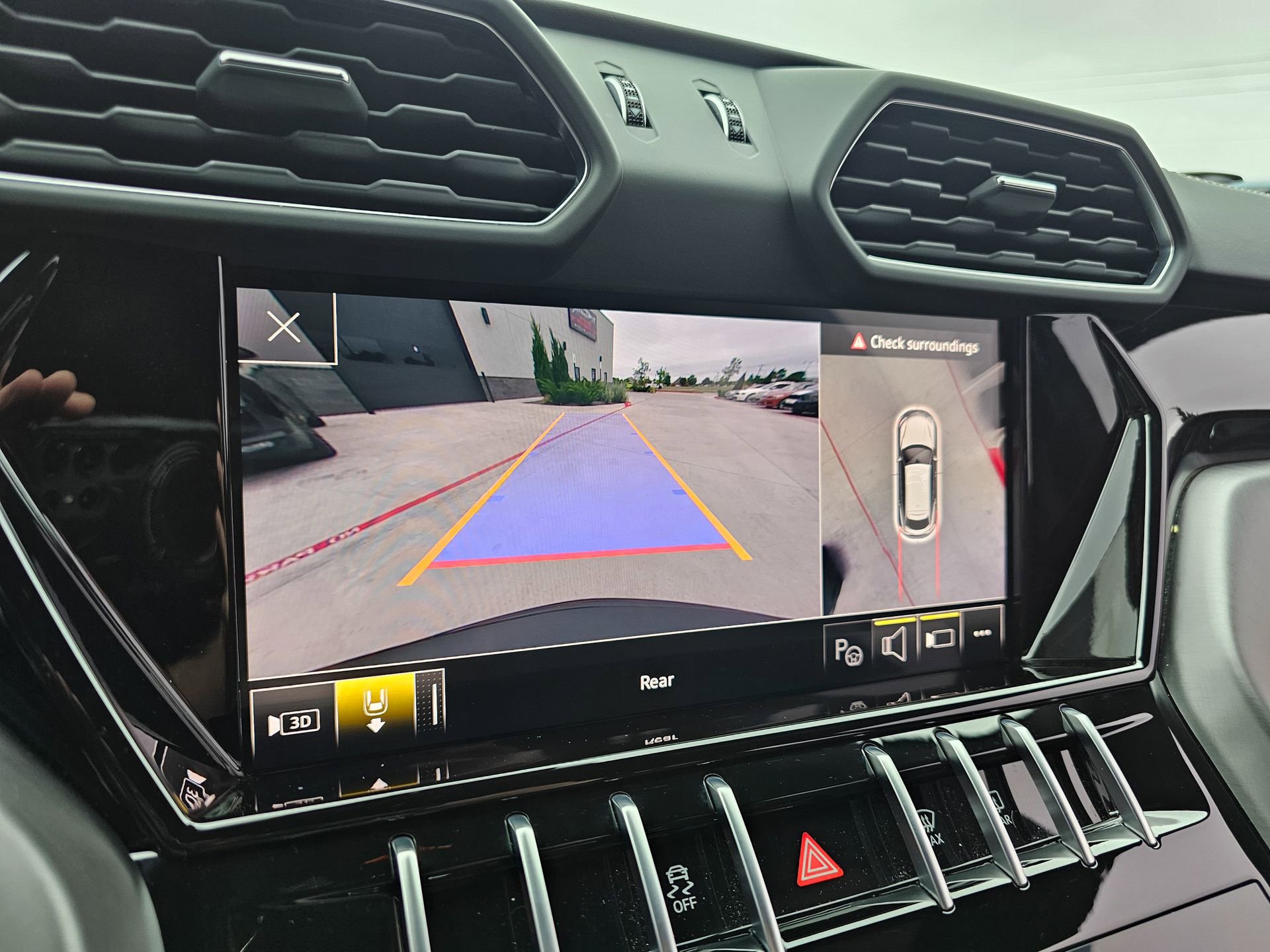 Used 2023 Lamborghini Urus S AWD/4WD image 34