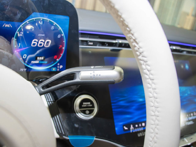 New 2027 Mercedes-Benz S 580 4MATIC Sedan image 16