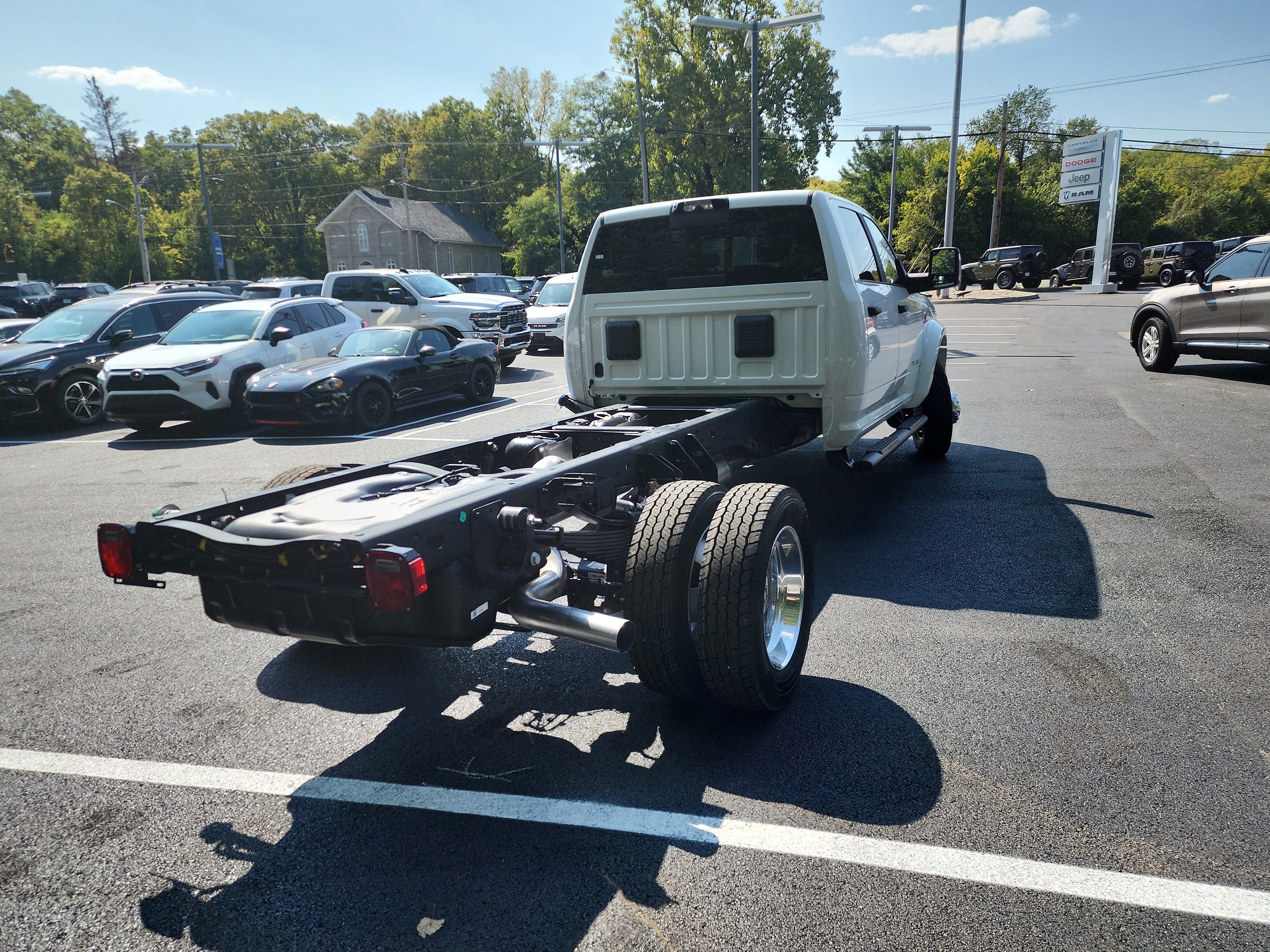 New 2026 RAM 5500 4x4 Crew Cab image 22