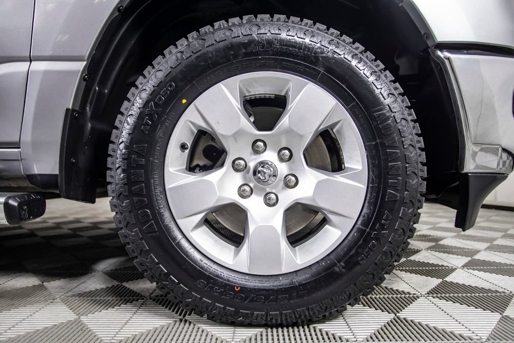 Used 2020 RAM 1500 Big Horn AWD/4WD image 39