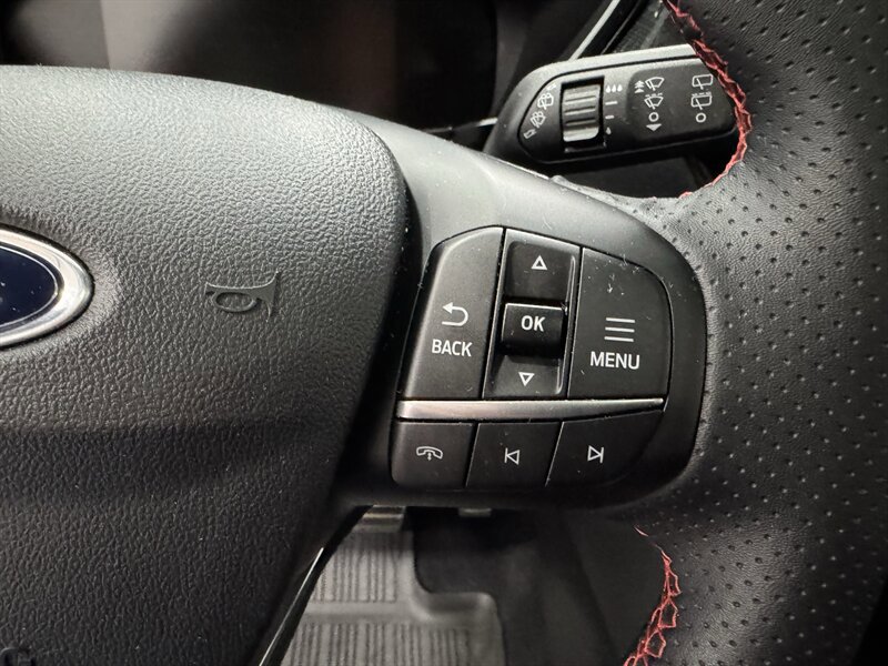 Used 2023 Ford Escape ST-Line w/ Tech Pack #1 FWD image 13