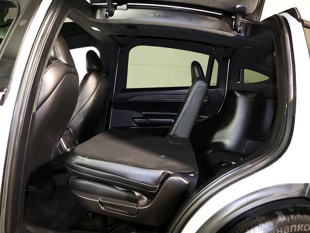Used 2023 Tesla Model X AWD/4WD image 21