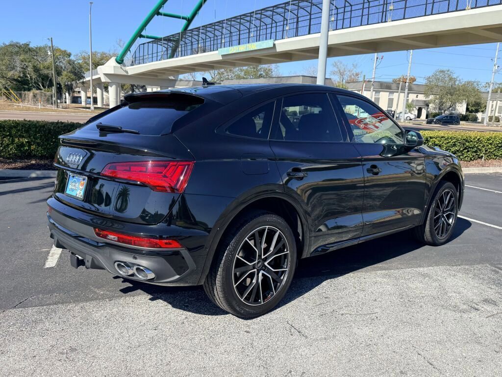 Used 2024 Audi SQ5 Prestige image 3