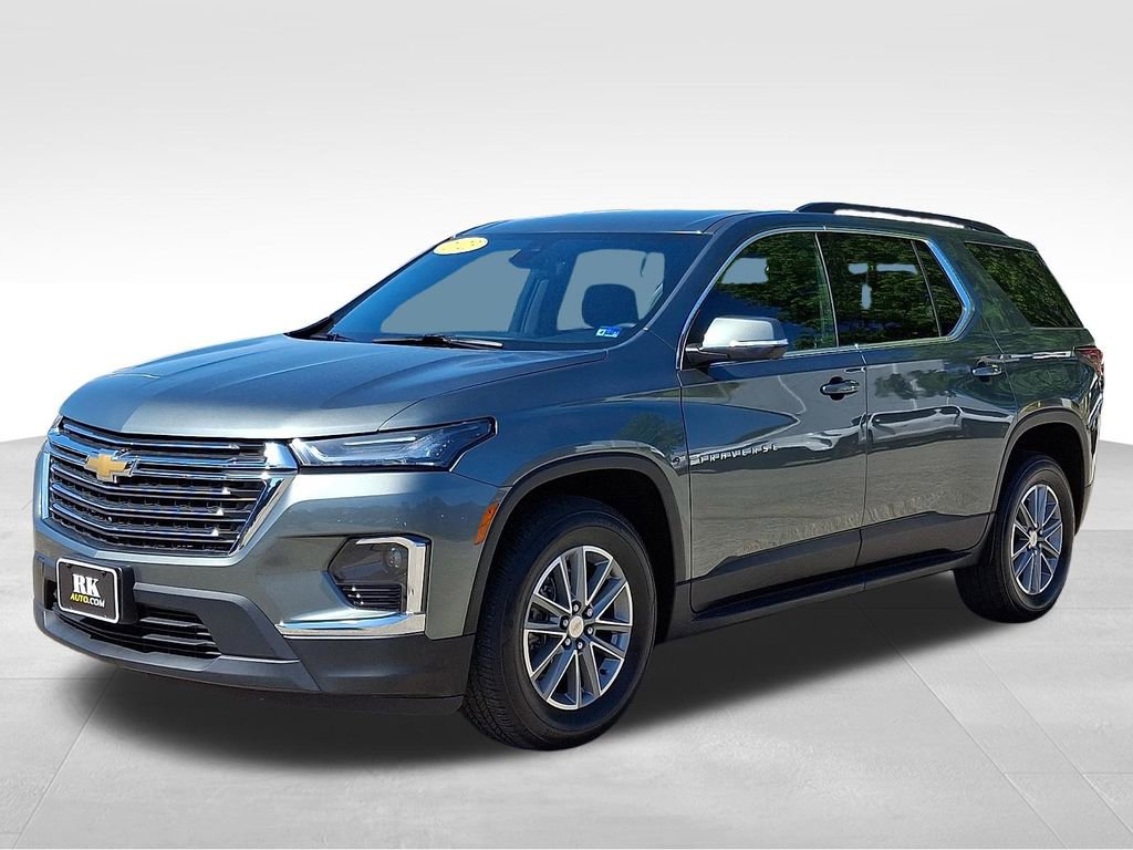 Certified 2023 Chevrolet Traverse LT image 3