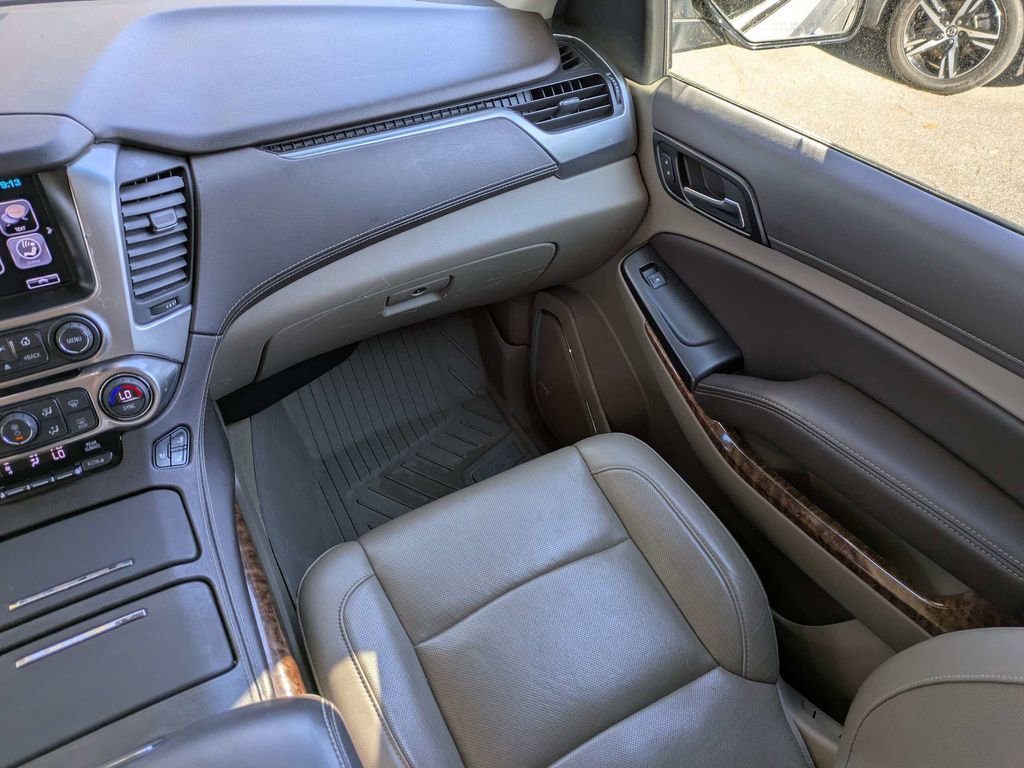 Used 2017 Chevrolet Tahoe Premier image 16