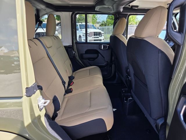 Used 2026 Jeep Wrangler Unlimited Sport AWD/4WD image 18