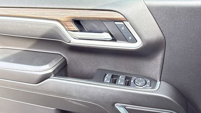 Used 2025 Chevrolet Silverado 1500 LT image 22