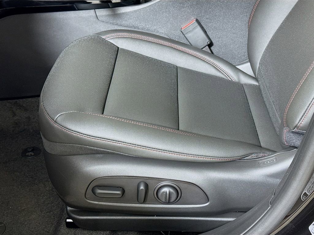 New 2026 Chevrolet Trax RS image 16